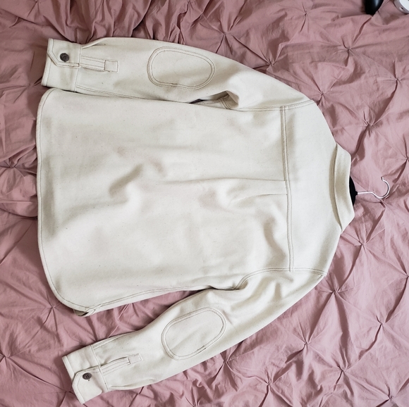 🇨🇦 Red Canoe Rustic Wool Button-up - Picture 2 of 5